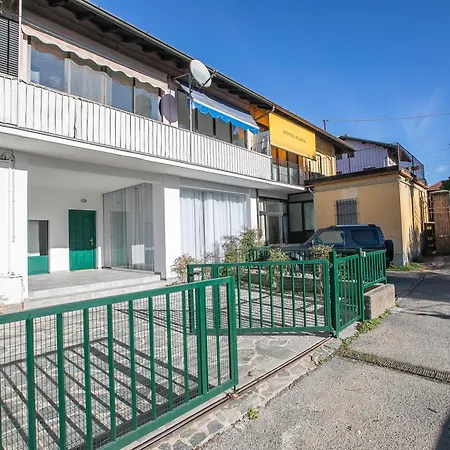 Darma's House 3 Minutes From Monate - Happy Apartment