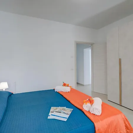 Darma's House 3 Minutes From Monate - Happy Apartment Cadrezzate